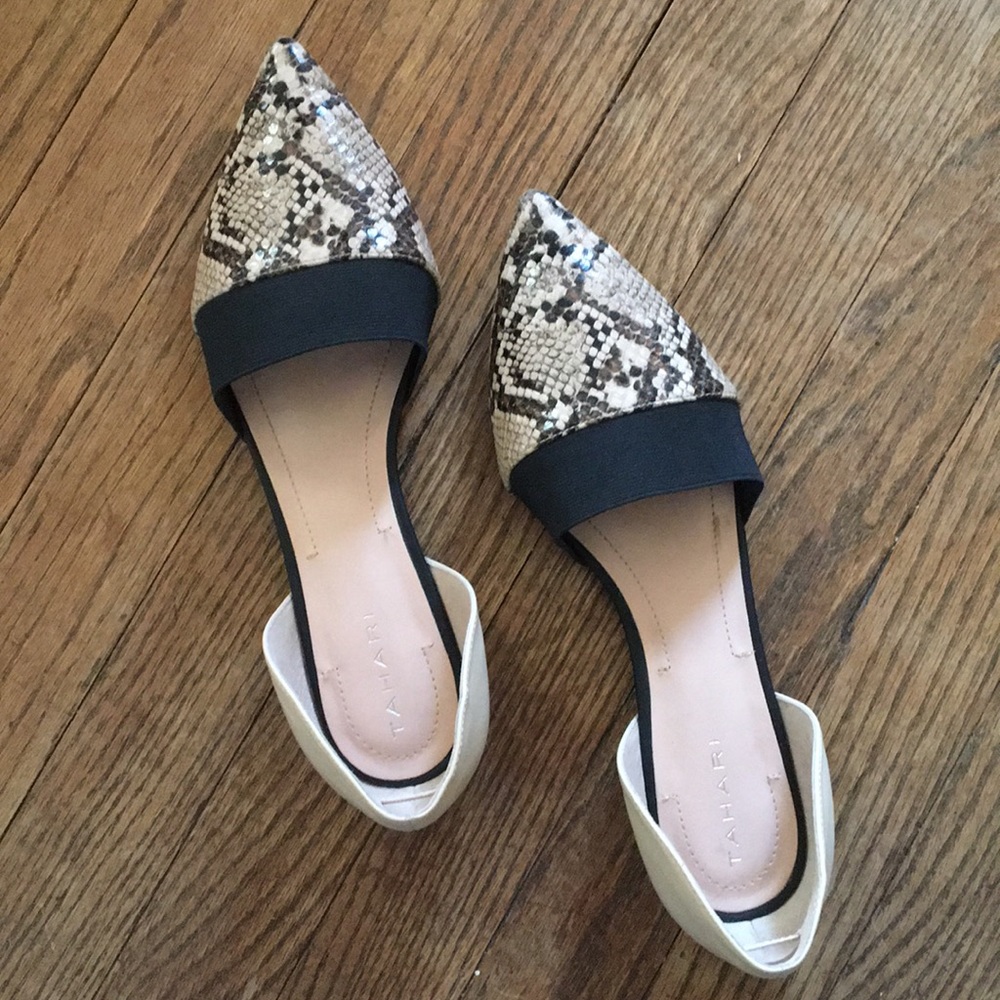 Tahari snakeskin leather flats 8.5